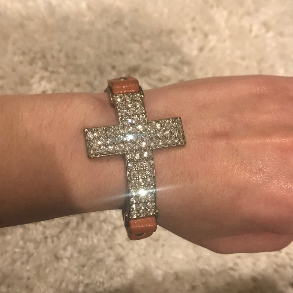 Cross bracelet